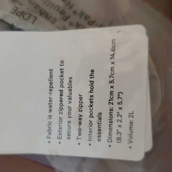 NWT LULULEMON EVERYWHERE BELT BAG LARGE 2L MERLOT - Picture 5 of 5